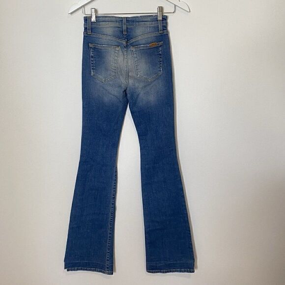 CLEARANCE - NEW Joe's Jeans Gretchen High Rise Flared Leg Jean - Picture 5 of 5